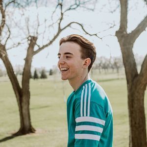 Meet your Posher, Parker